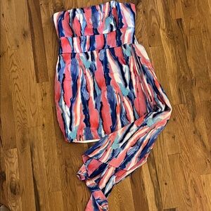 Vibrant Strapless mini Dress
